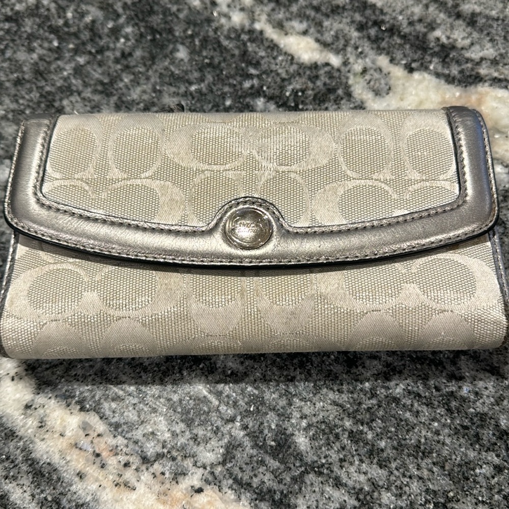 Coach wallet